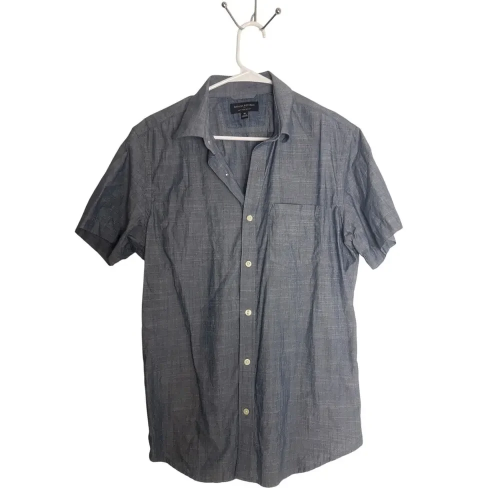 Banana Republic Shirt Men Medium Blue Soft Wash Slim Fit Short Sleeve Button Dow